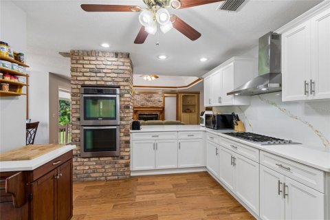 Villa ou maison à vendre à Tarpon Springs, Floride: 4 chambres, 302.77 m2 № 2285311 - photo 22