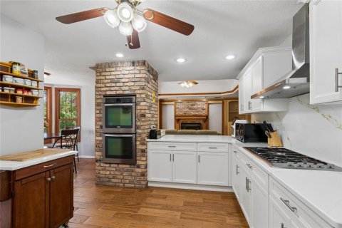Villa ou maison à vendre à Tarpon Springs, Floride: 4 chambres, 302.77 m2 № 2285311 - photo 23