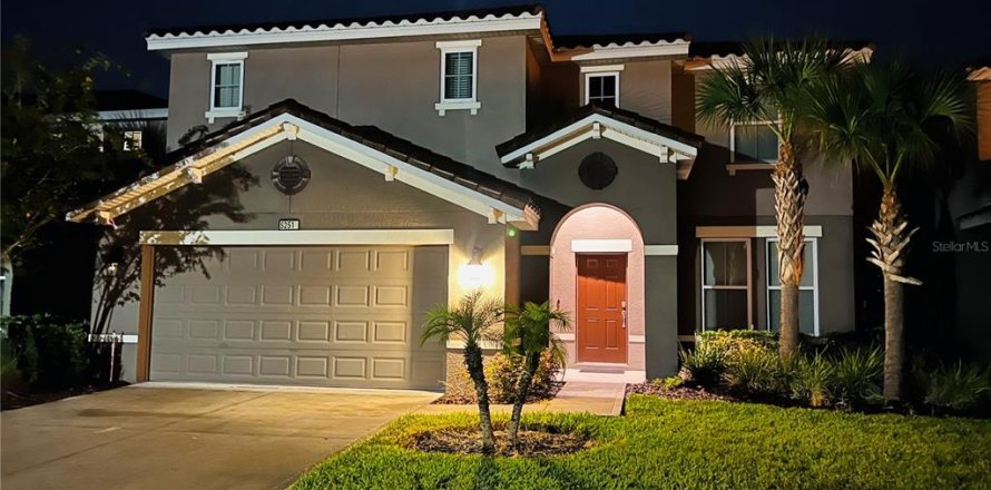 Casa en Davenport, Florida 6 dormitorios, 285.3 m2 № 1870545