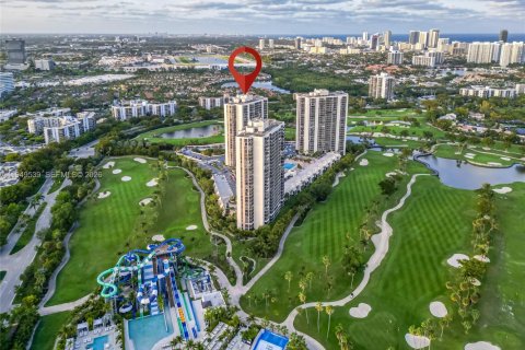 Condo in Aventura, Florida, 2 bedrooms  № 2153035 - photo 5