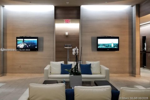 Copropriété à louer à Hallandale Beach, Floride: 1 chambre, 78.41 m2 № 1841244 - photo 29