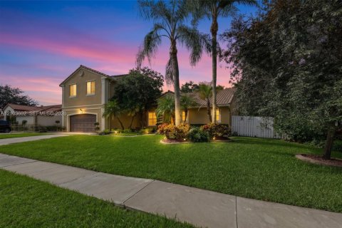 Villa ou maison à vendre à Sunrise, Floride: 3 chambres, 217.02 m2 № 2415629 - photo 6