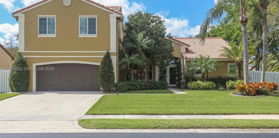 Villa ou maison à Sunrise, Floride 3 chambres, 217.02 m2 № 2415629