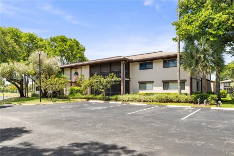 Condo in Tamarac, Florida, 2 bedrooms  № 2086422 - photo 26