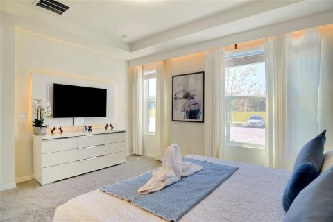 Touwnhouse à vendre à Kissimmee, Floride: 5 chambres, 213.12 m2 № 1651826 - photo 4