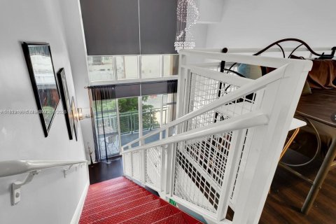 Condominio en venta en Miami, Florida, 1 dormitorio, 82.5 m2 № 1979067 - foto 15