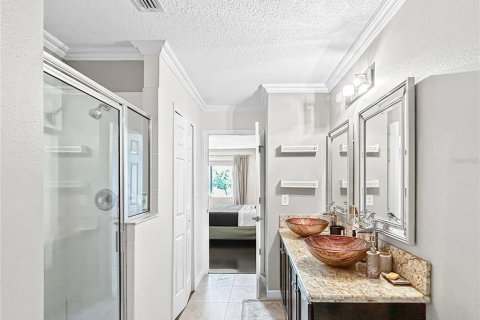 Townhouse in Tampa, Florida 3 bedrooms, 192.4 sq.m. № 2236201 - photo 13