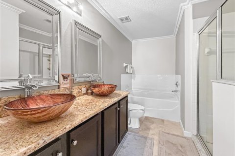 Townhouse in Tampa, Florida 3 bedrooms, 192.4 sq.m. № 2236201 - photo 12