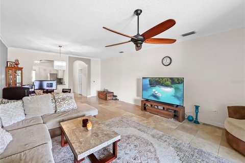 Townhouse in Tampa, Florida 3 bedrooms, 192.4 sq.m. № 2236201 - photo 4