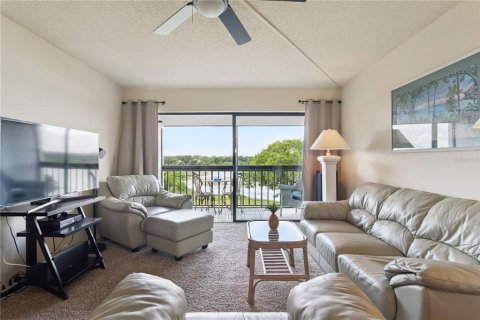 Condominio en venta en Altamonte Springs, Florida, 2 dormitorios, 93 m2 № 2232527 - foto 7