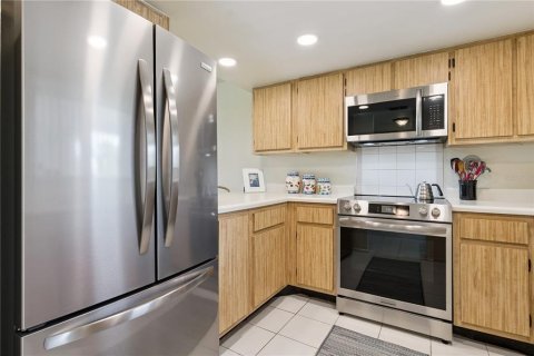 Condominio en venta en Altamonte Springs, Florida, 2 dormitorios, 93 m2 № 2232527 - foto 14