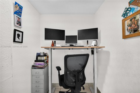 Copropriété à vendre à Miami Beach, Floride: 1 chambre, 83.61 m2 № 2007133 - photo 16