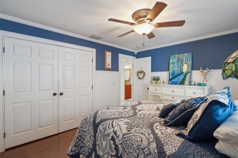 House in Tampa, Florida 3 bedrooms, 175.4 sq.m. № 1615188 - photo 11