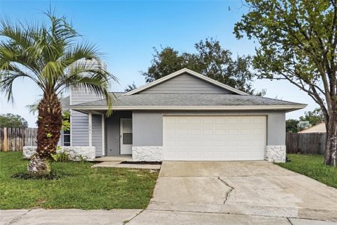 Villa ou maison à Winter Springs, Floride 3 chambres, 107.12 m2 № 2415064