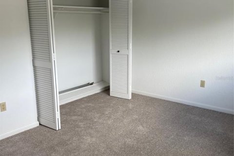 Condo in DeLand, Florida, 2 bedrooms  № 1648933 - photo 20