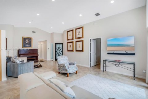 Купить виллу или дом в Пемброк-Пайнс, Флорида 3 спальни, 157м2, № 1990509 - фото 10