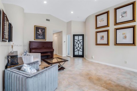 Купить виллу или дом в Пемброк-Пайнс, Флорида 3 спальни, 157м2, № 1990509 - фото 7