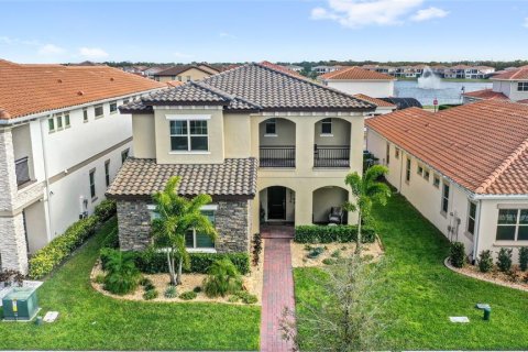 House in Orlando, Florida 4 bedrooms, 316.7 sq.m. № 1517521 - photo 4