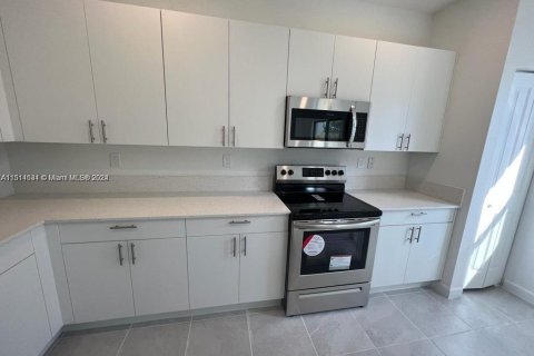 Adosado en venta en Homestead, Florida, 3 dormitorios, 168.8 m2 № 1859918 - foto 8