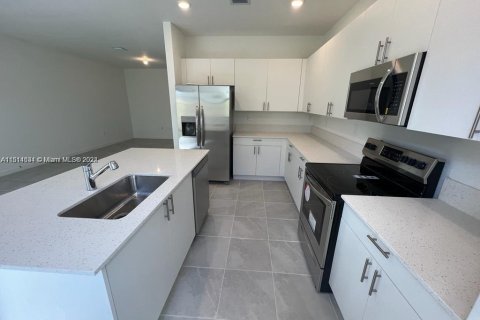 Adosado en venta en Homestead, Florida, 3 dormitorios, 168.8 m2 № 1859918 - foto 7