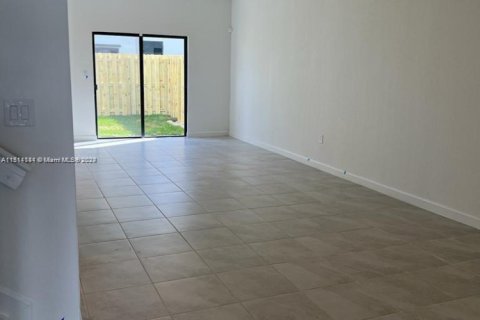 Adosado en venta en Homestead, Florida, 3 dormitorios, 168.8 m2 № 1859918 - foto 10