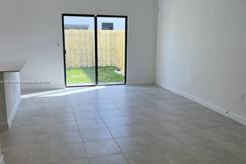Adosado en venta en Homestead, Florida, 3 dormitorios, 168.8 m2 № 1859918 - foto 9