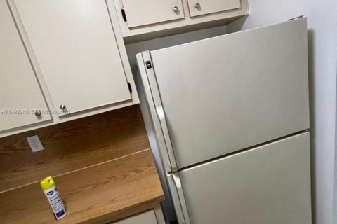 Apartment in Miami, Florida 1 bedroom, 63.17 sq.m. № 2067621 - photo 2