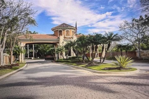 Casa en venta en Coral Springs, Florida, 4 dormitorios, 311.97 m2 № 1878835 - foto 3