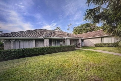 Casa en venta en Coral Springs, Florida, 4 dormitorios, 311.97 m2 № 1878835 - foto 25