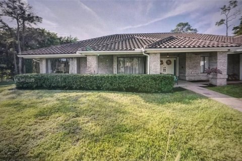 Casa en venta en Coral Springs, Florida, 4 dormitorios, 311.97 m2 № 1878835 - foto 14