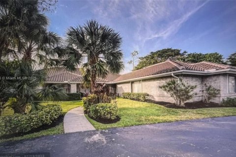 Casa en venta en Coral Springs, Florida, 4 dormitorios, 311.97 m2 № 1878835 - foto 17