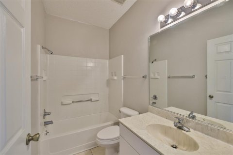 Copropriété à vendre à Sun City Center, Floride: 2 chambres, 142.23 m2 № 1837746 - photo 18