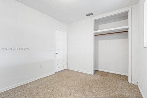 Villa ou maison à vendre à Miami Gardens, Floride: 3 chambres, 120.77 m2 № 2065278 - photo 28