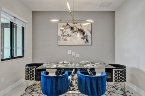 Casa en venta en Parkland, Florida, 5 dormitorios, 314.38 m2 № 2002248 - foto 4