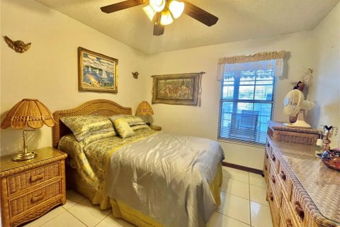 Copropriété à louer à Orlando, Floride: 2 chambres, 110.74 m2 № 2397032 - photo 11