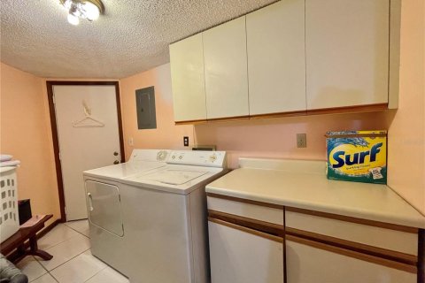 Copropriété à louer à Orlando, Floride: 2 chambres, 110.74 m2 № 2397032 - photo 14