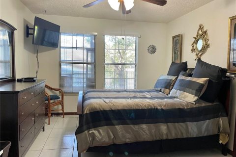 Copropriété à louer à Orlando, Floride: 2 chambres, 110.74 m2 № 2397032 - photo 9