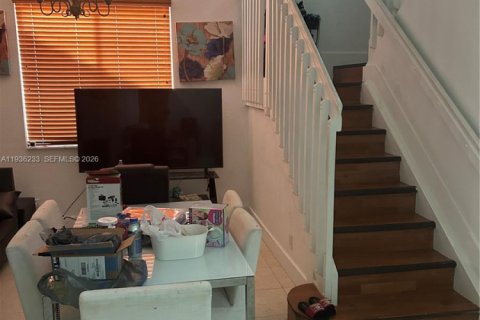 Casa en venta en Weston, Florida, 4 dormitorios, 198.44 m2 № 2010740 - foto 9