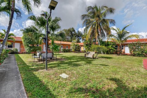 Appartement à louer à Miami, Floride: 1 chambre, 57.6 m2 № 2001157 - photo 4