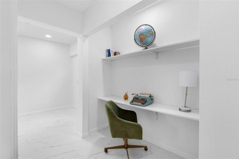 Villa ou maison à vendre à Tampa, Floride: 3 chambres, 112.41 m2 № 2206827 - photo 24