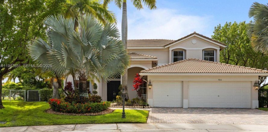 Дом в Уэстон, Флорида 5 спален, 369.66м2 № 2003766