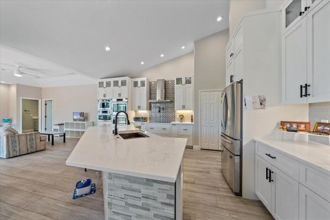 Casa en venta en Sarasota, Florida, 4 dormitorios, 262.63 m2 № 1786831 - foto 18