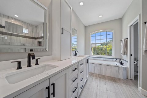Casa en venta en Sarasota, Florida, 4 dormitorios, 262.63 m2 № 1786831 - foto 25