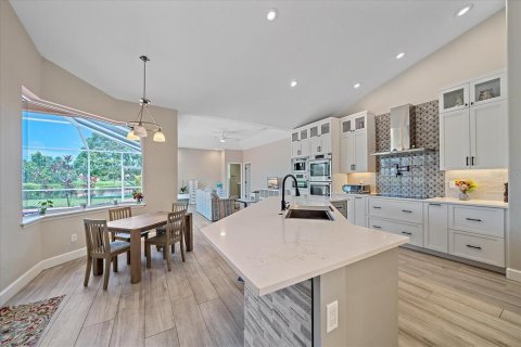 Casa en venta en Sarasota, Florida, 4 dormitorios, 262.63 m2 № 1786831 - foto 15