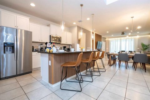 Villa ou maison à vendre à Kissimmee, Floride: 6 chambres, 291.9 m2 № 2217656 - photo 5