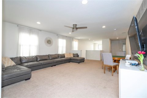 Villa ou maison à vendre à Kissimmee, Floride: 6 chambres, 291.9 m2 № 2217656 - photo 27