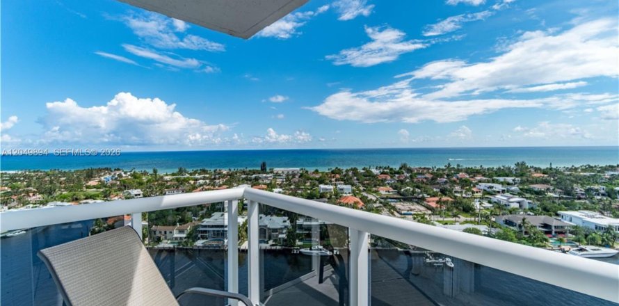 Condo in Aventura, Florida, 2 bedrooms № 2193481