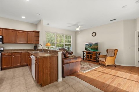 House in Leesburg, Florida 2 bedrooms, 161.46 sq.m. № 2394086 - photo 11