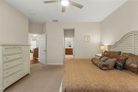 House in Leesburg, Florida 2 bedrooms, 161.46 sq.m. № 2394086 - photo 17