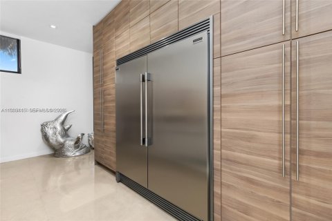 House in North Miami Beach, Florida 6 bedrooms № 1996497 - photo 20